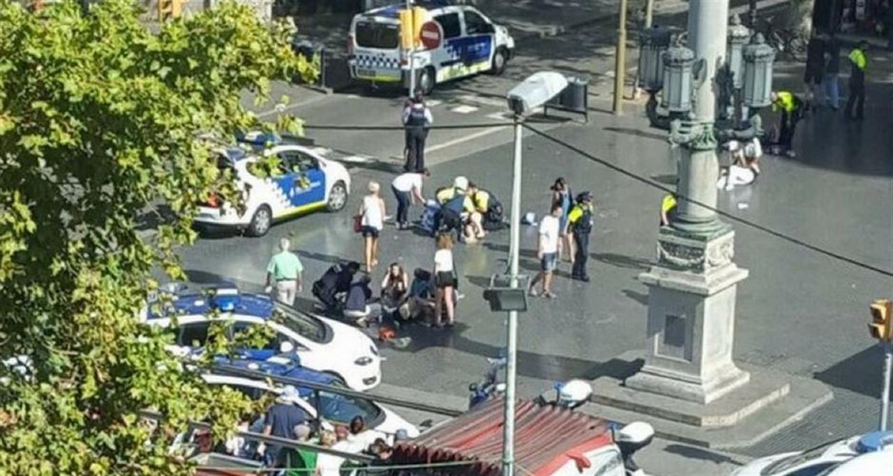 Attentato Sulla Rambla A Barcellona Tre Italiani Feriti Forse Un