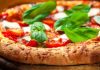 Scuce 900 euro a un cliente per una pizza Margherita frodandolo con il contactless: ristoratore a processo
