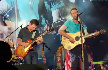 Michael J. Fox e Chris Martin