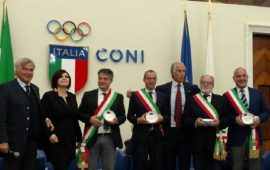 Cagliari città europea dello sport 2017 per l'Italia (Yuri Marcialis con i rappresentanti delle altre città candidate) - Foto di Yuri Marcialis