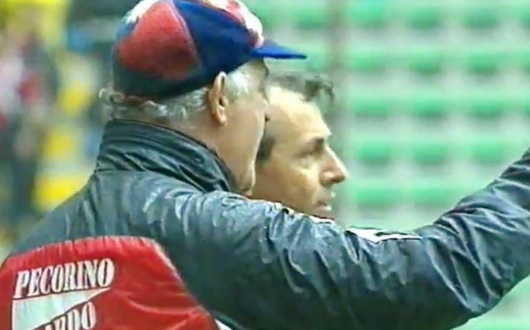 Carlo Mazzone sulla panchina del Cagliari