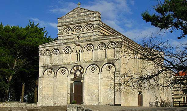 Vacanze in convento, lontani dal caos, vicini a sè stessi. In Sardegna solo monastero offre ospitalità: sapete dove?