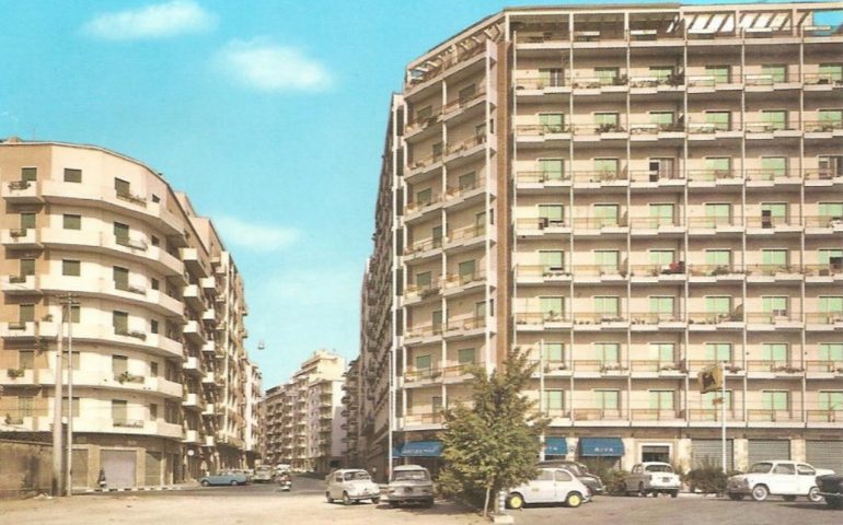 La Cagliari che non c’è più: l’incrocio tra via Cavaro e viale Marconi nel 1967