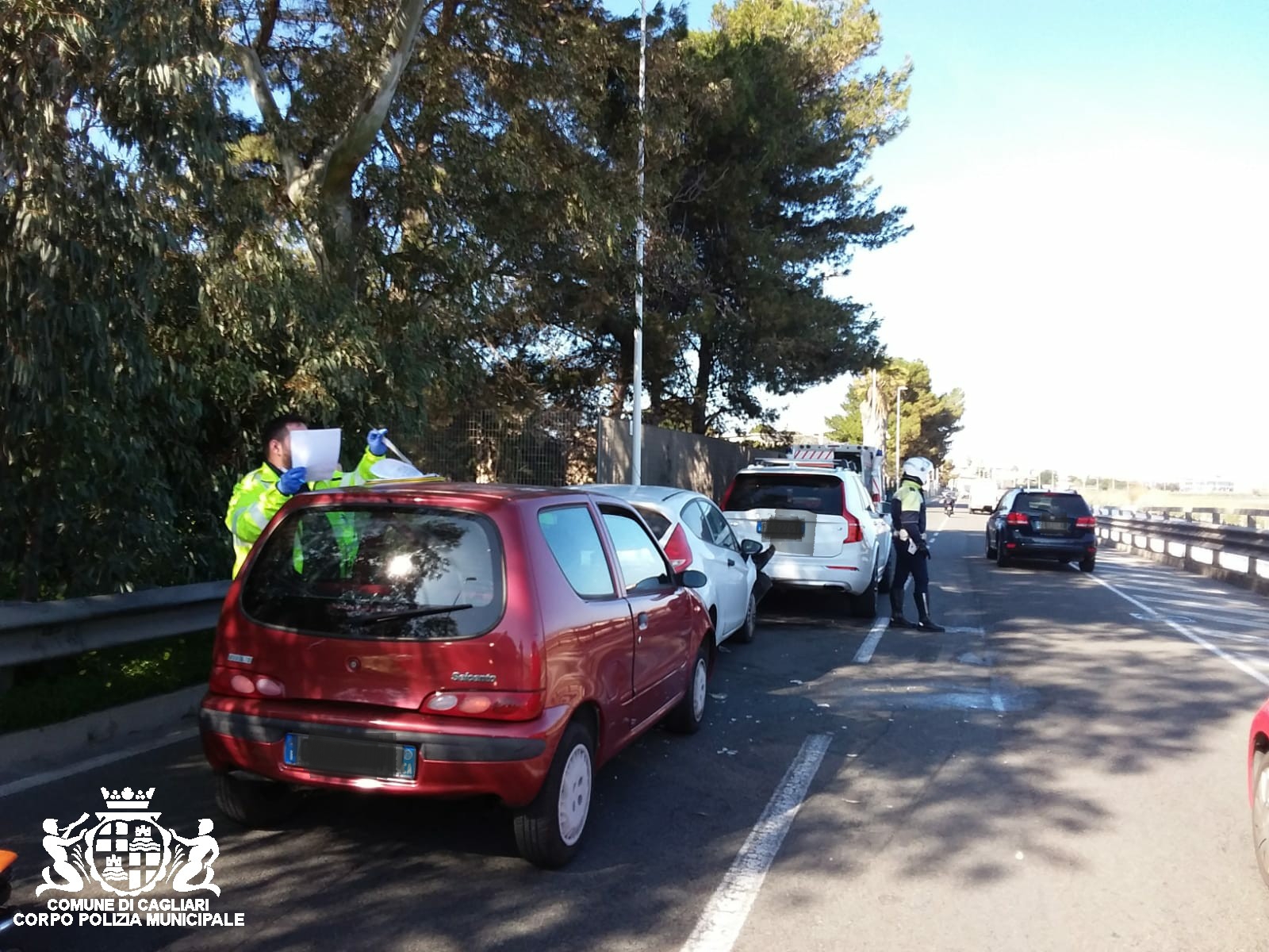 Cagliari, tamponamento a catena in via Mercalli | Cagliari - Vistanet