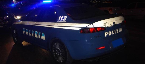 Cagliari: straniero ubriaco molesta i passanti, si scaglia contro i poliziotti e finisce in carcere a Uta