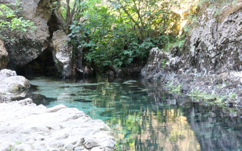 Su Gologone: la sua sorgente, per portata d’acqua, è la più importante della Sardegna