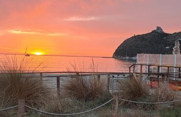 alba al poetto di cagliari