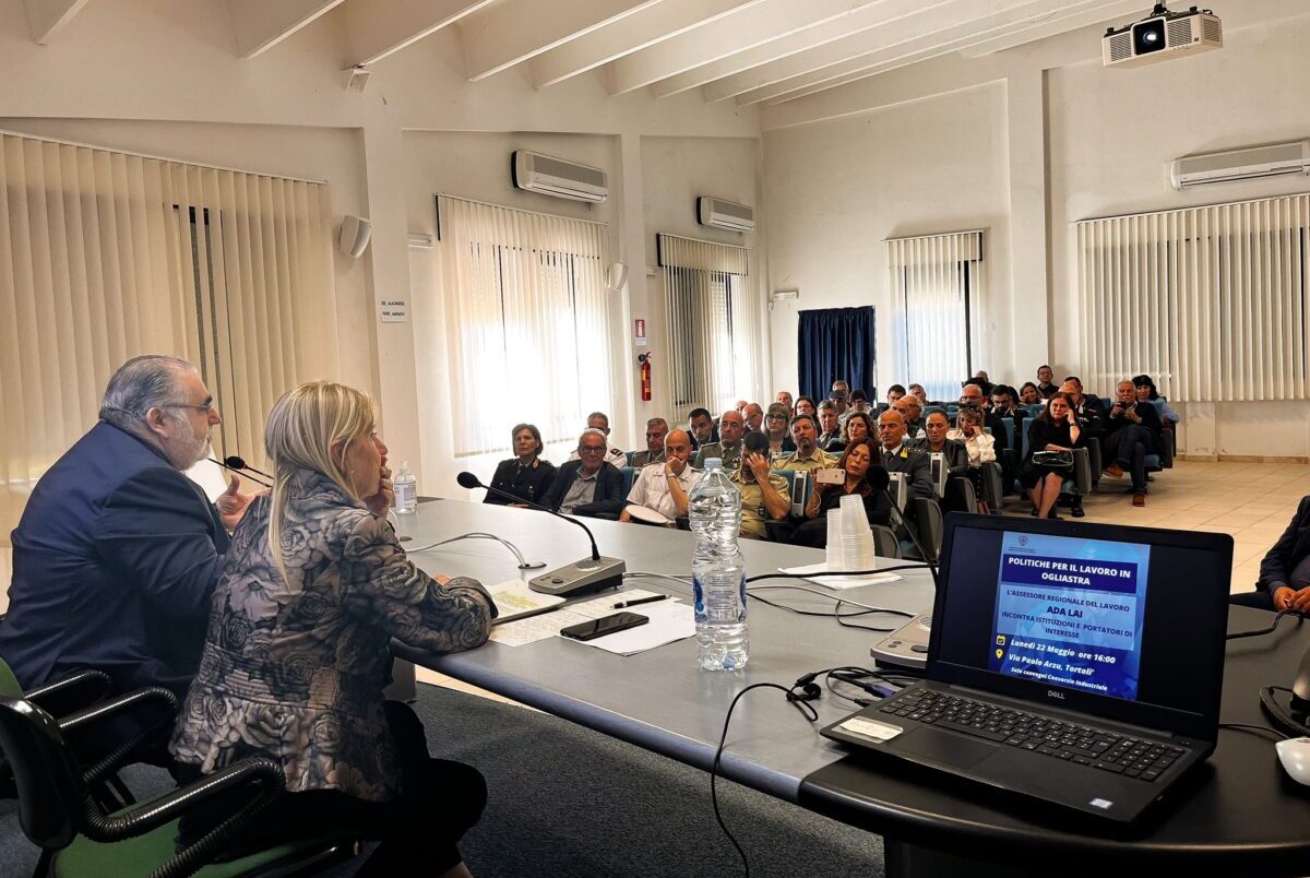 Lavoro, Al Via A Tortolì Il Tour Della Regione | Ogliastra - Vistanet