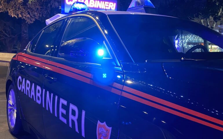 carabinieri auto notte