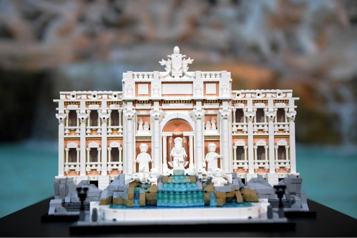 Roma, Lego celebra Fontana di Trevi con set da collezione