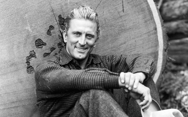 Addio Kirk Douglas: muore a 103 anni l’attore icona di Hollywood