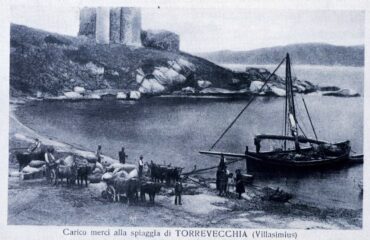 Una vecchia cartolina del porto di Villasimius