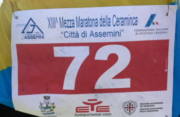 pettorale della maratona di assemini con errore