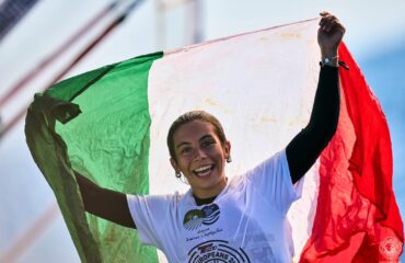 la cagliaritana teresa medde campionessa di windsurf