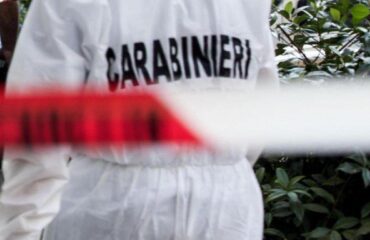 Carabinieri sul luogo del delitto